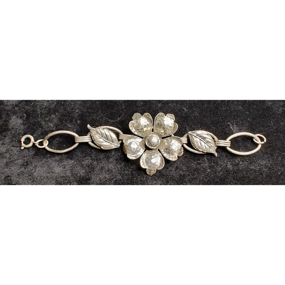 Vintage Silver Tone Dogwood Flower Power Bracelet Hammered Bohemian Hippie 6"